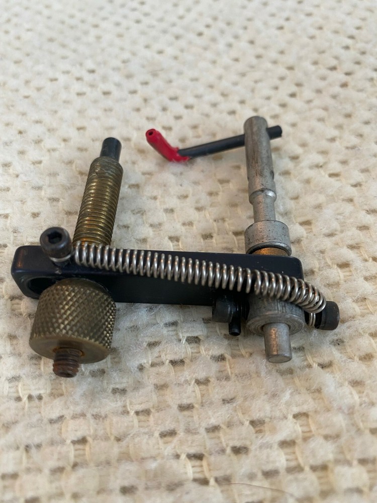 Flipper Pressure Plunger Rest