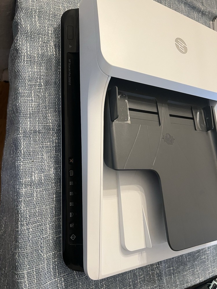 HP ScanJet Pro 2500 F1 Flatbed Scanner - White