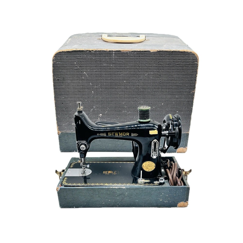 Sewmor Sewing Machine Model 303 Featherlight Portable + Case (Not working?)
