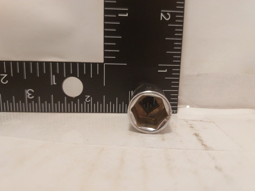 Stanley 12 mm x 1/4" Dr Standard Socket 6 Pt # 86-109