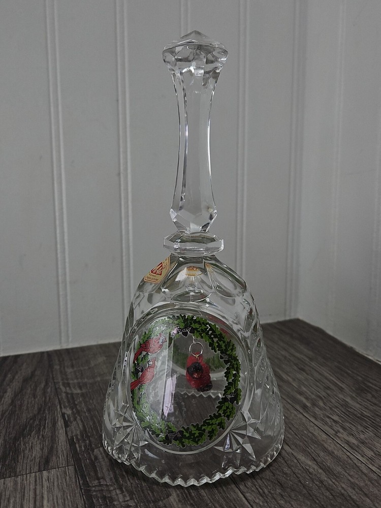 1988 Artmark Crystal Cardinal Bell