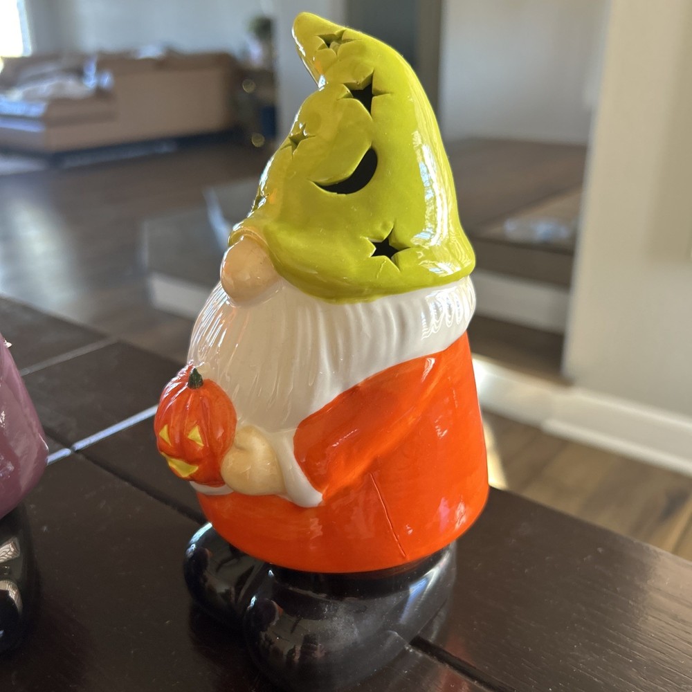 2 Two Halloween Gnomes Light with Timer