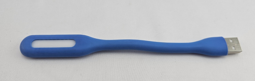 Long Bead LED USB Lamp – Flexible Mini Light for Laptop/PC – Blue