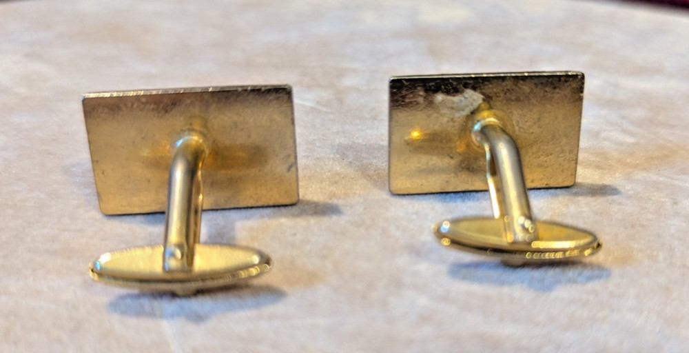 Attractive Goldtone Rectangular Cufflinks - Linear Pattern to face - VGC