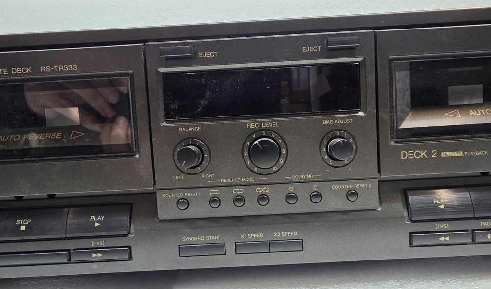 Technics RS-TR333 Stereo Double Cassette Deck Tested