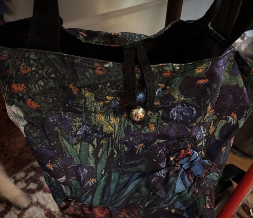 Bag With Umbrella Pocket