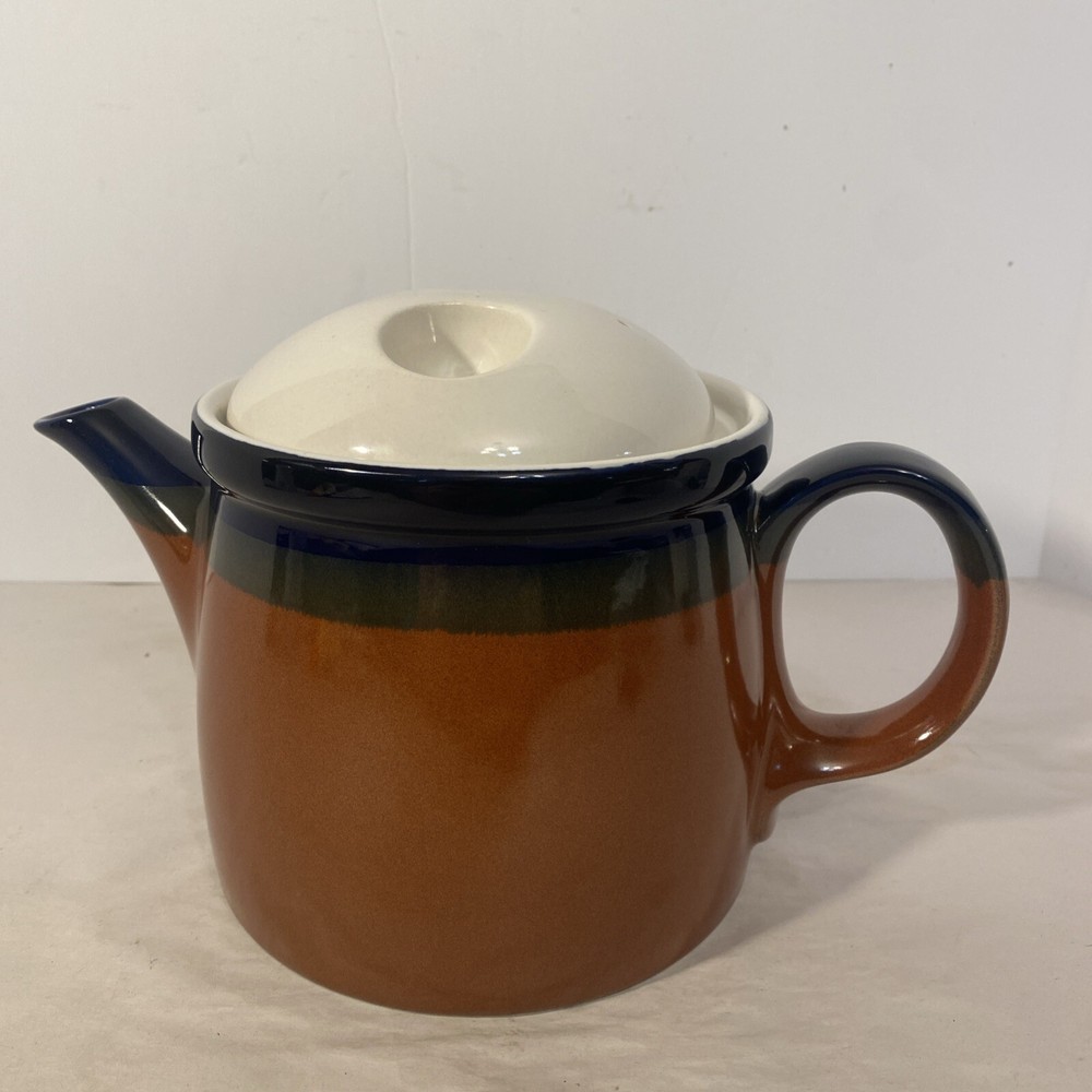 Potters Art Teapot 5 " 6 Cup Capacity