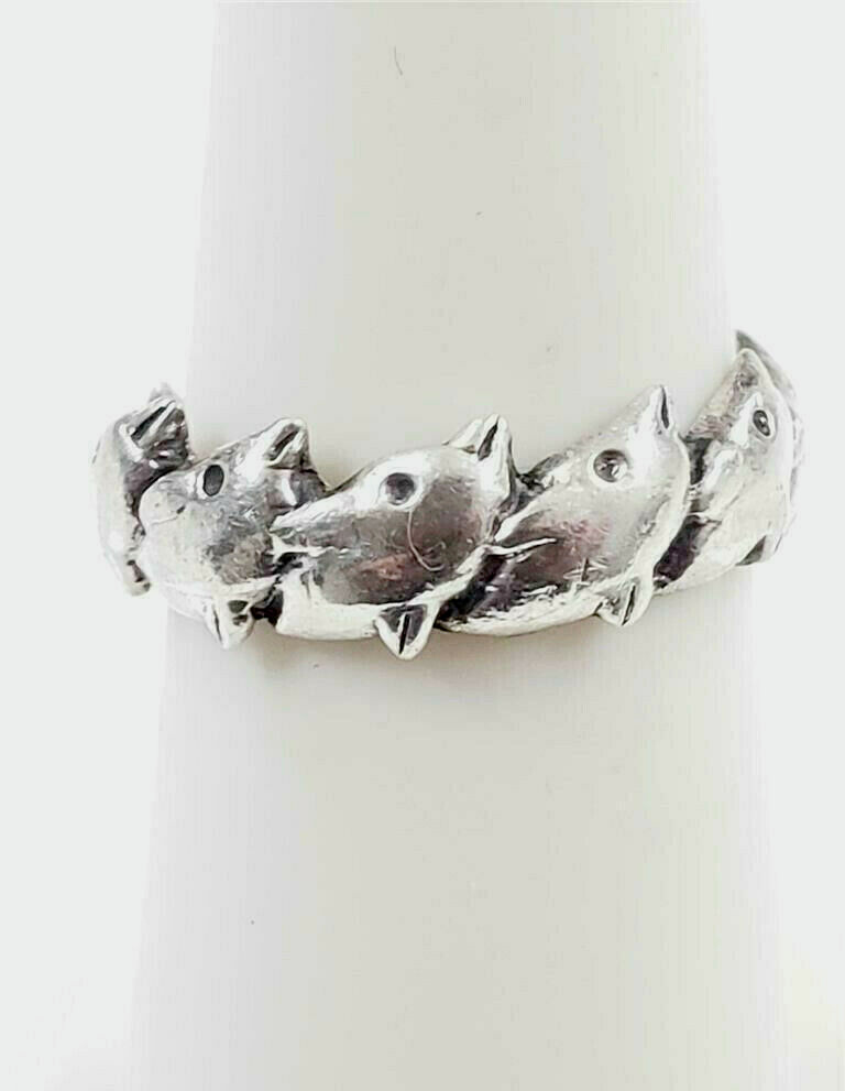 Vintage 925 Sterling Silver dolphin band Ring Size 7