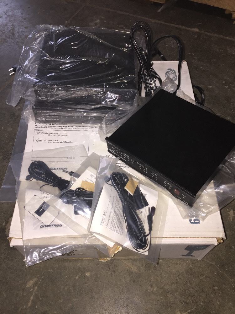 3 New Crestron CEN-TVAV Ethernet Programmable Control Modules ZA11105