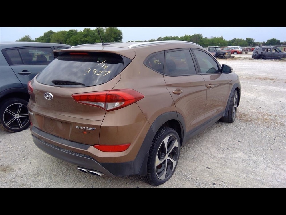 2016 2017 2018 Hyundai Tucson 1.6L Engine Computer Control Module 391752BTA0