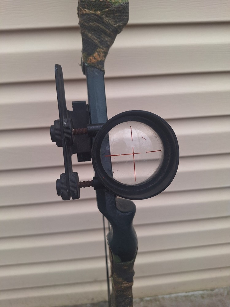 Vintage Bear Archery Compound Bow – 1970s – No Stabilizer / No Release