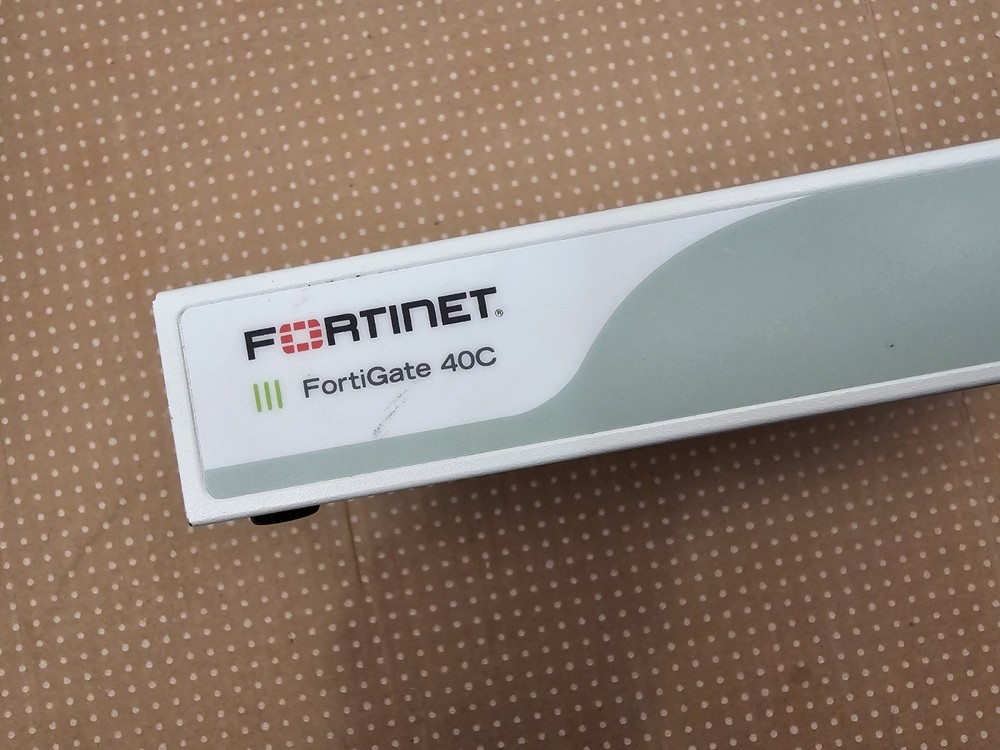 Fortinet Fortigate-40C Firewall FG-40C