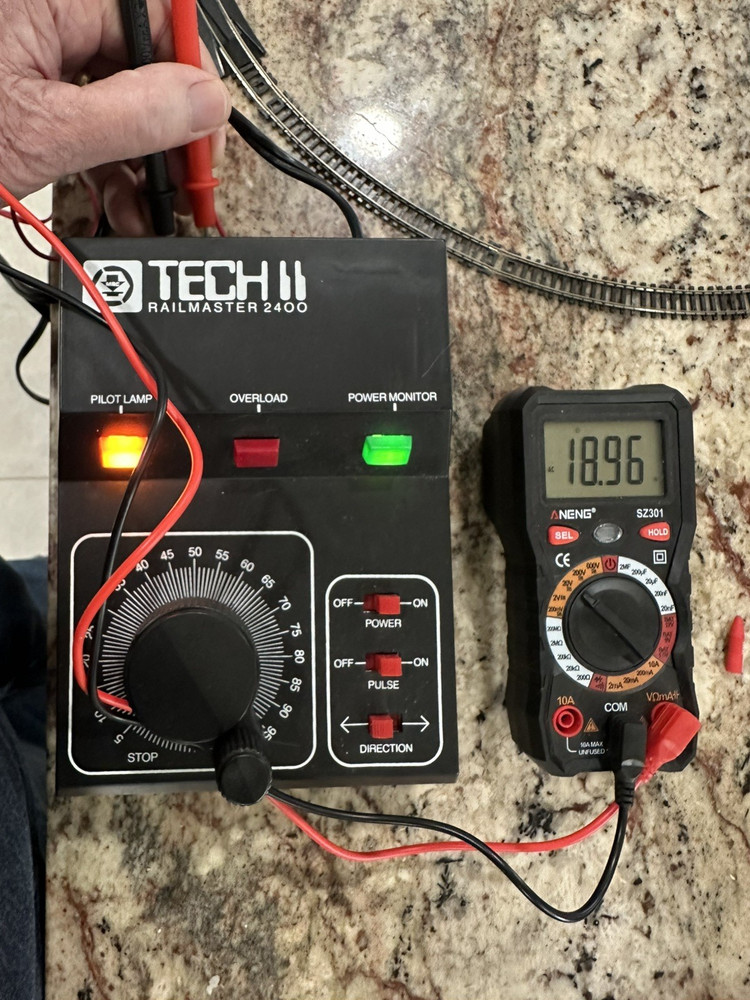 MRC Tech ll Railmaster 2400 transformer