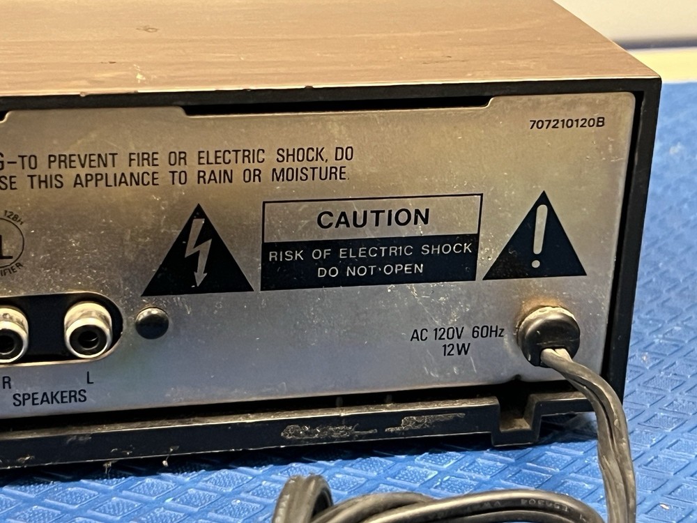 Realistic SA-10 Solid State Stereo Amplifier. Model # 31-1982B. Used UNTESTED