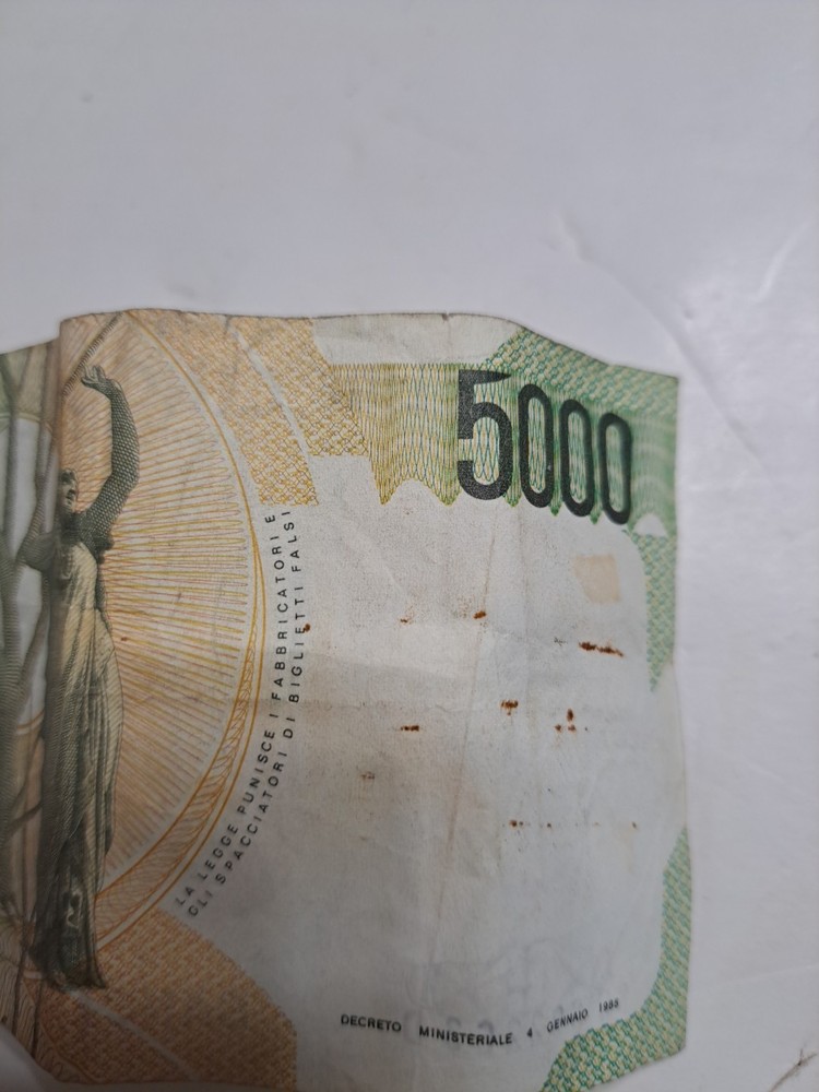 ITALY 5000 LIRE Bill FD692263D