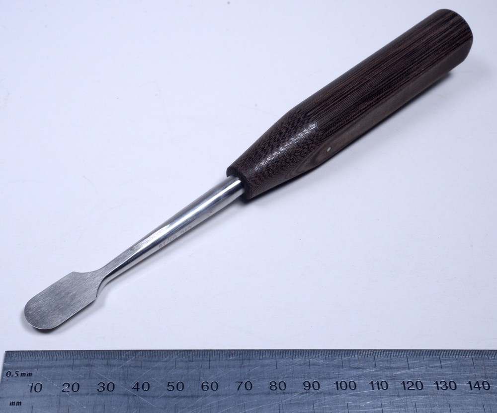 Boss Instruments #77-0360 Periosteal Elevator 7¾" Oval Edge 14mm Stainless