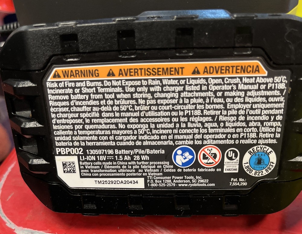 Ryobi 6 Piece Tool Set W/tool Bag & Sanding Items