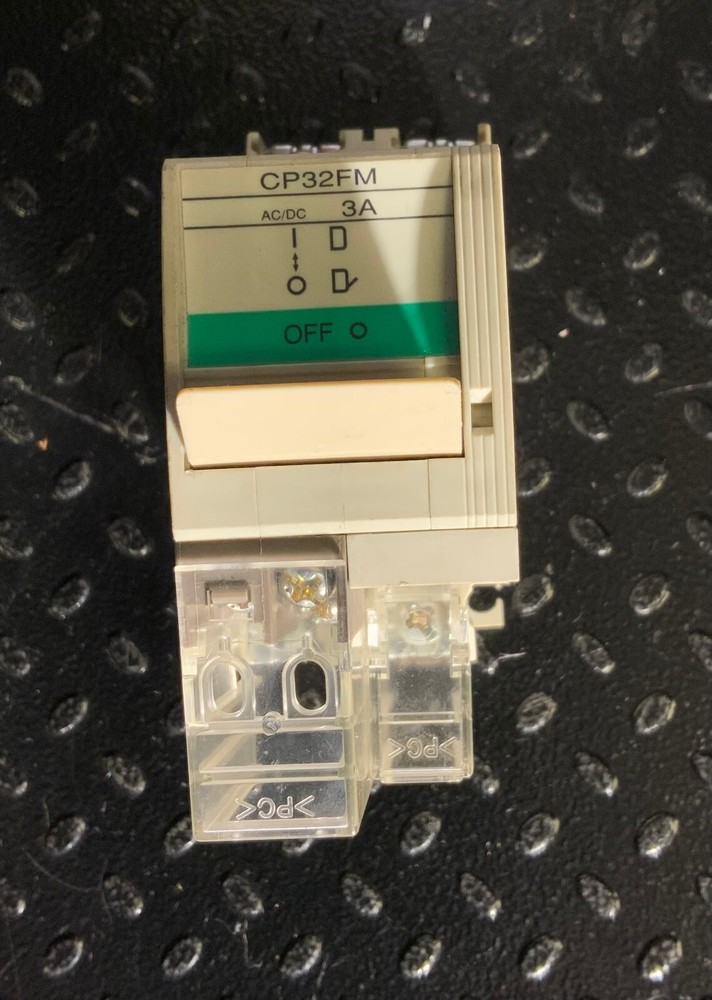 FUJI CPFM32/3K CIRCUIT PROTECTOR ($12 OBO)