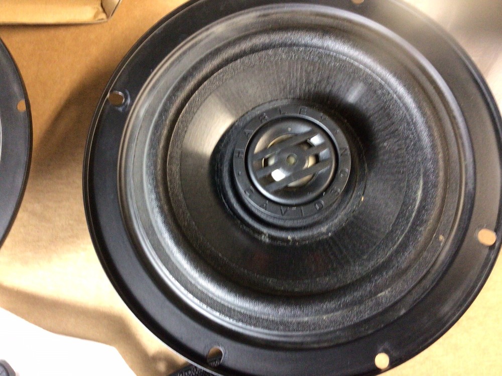 Harley Davidson - Stock Speakers