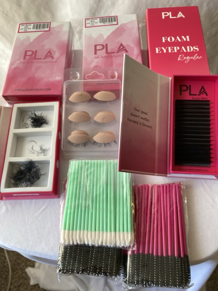 Paris Lash Academy Practice Kit: Head, Detachable Eyelids, Lashes, etc Light Use