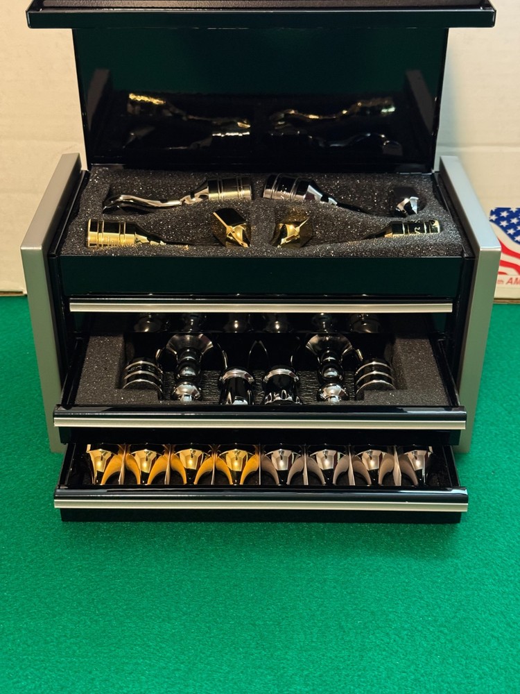 Snap-On Drueke Chess Set