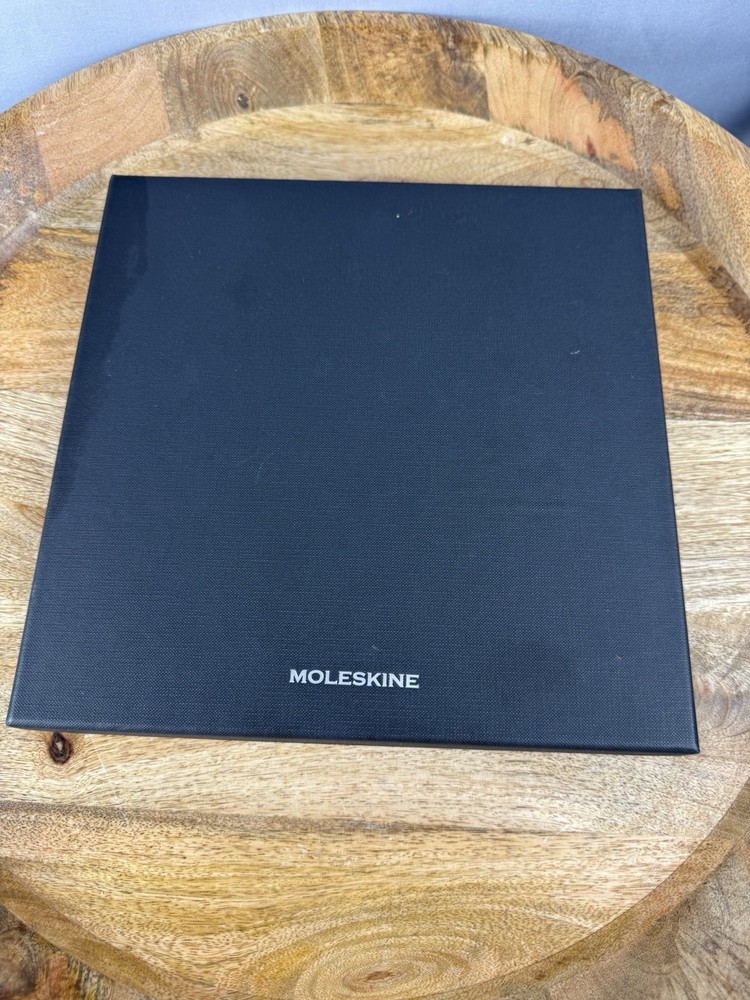 Moleskine Smart Writing Set Pen+ Dotted Notebook Tablet New Open Box