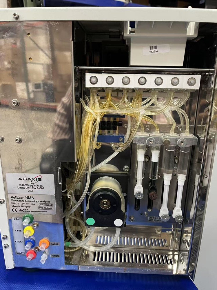 Abaxis Vetscan HM5 Hematology Analyzer