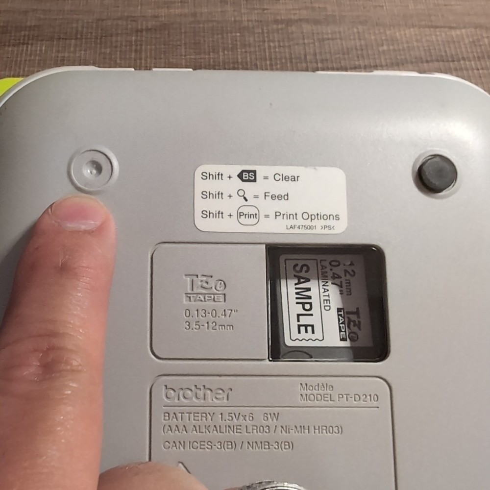 Broyher P-touch PT-D210 Label Maker Battery Operated