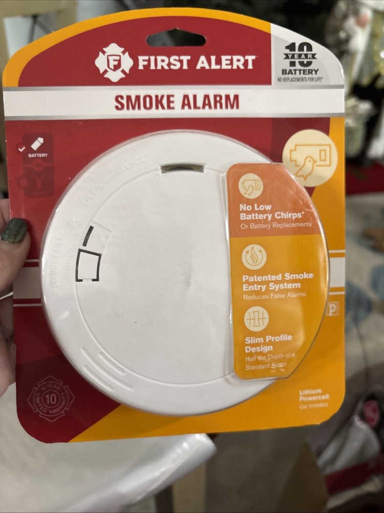 First Alert Smoke Detector - White