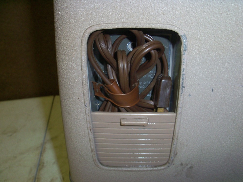 Vintage Keystone 110 Projector, Tested, Powers On