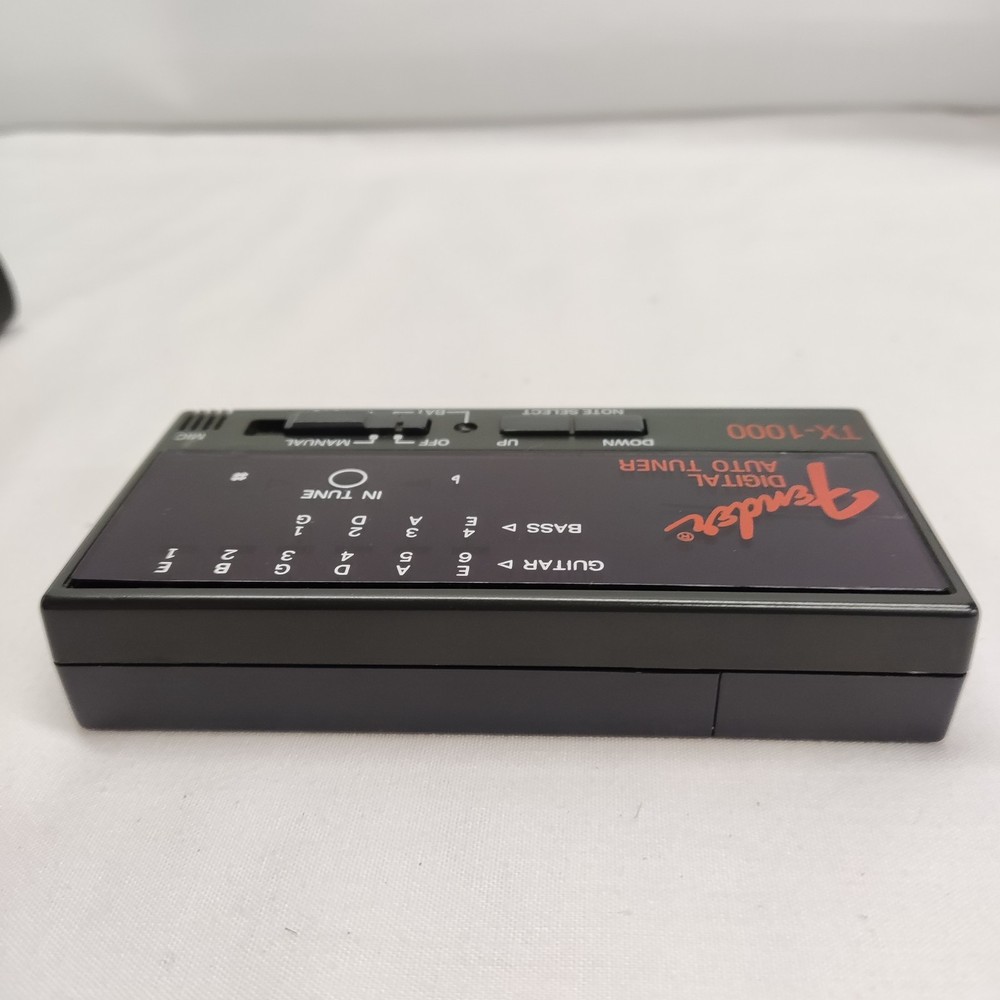 FENDER DIGITAL AUTO TUNER TX-1000 & CASE