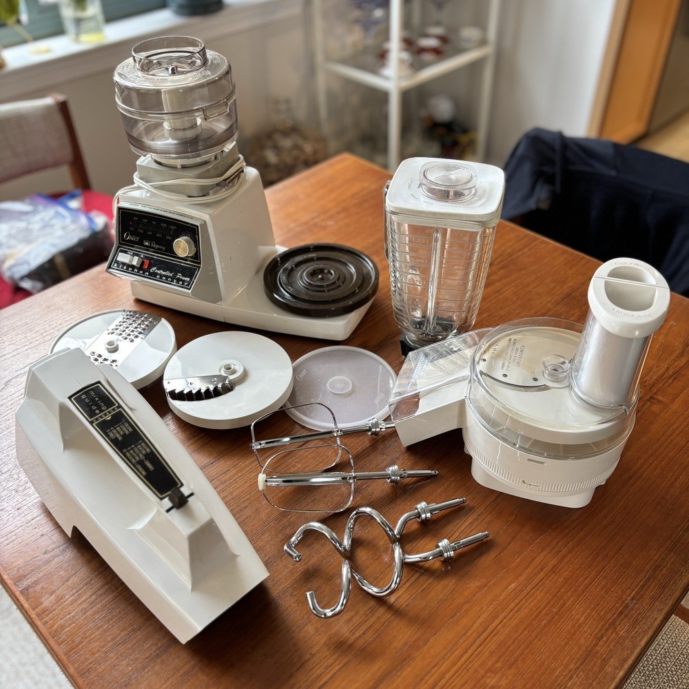 Vintage Oster 10-speed Regency Kitchen Center Blender, Mixer, Processor!