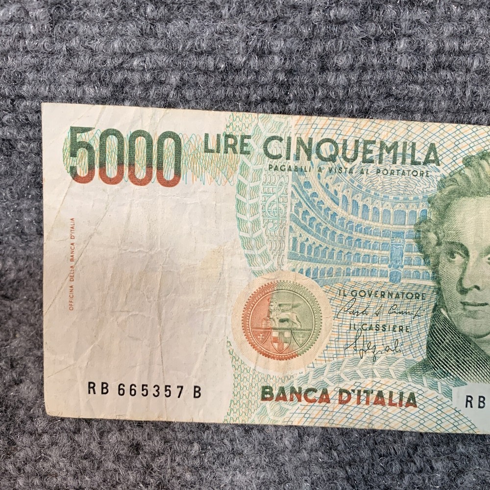 ITALY 1985 5000 LIRE NOTE / BELLINI