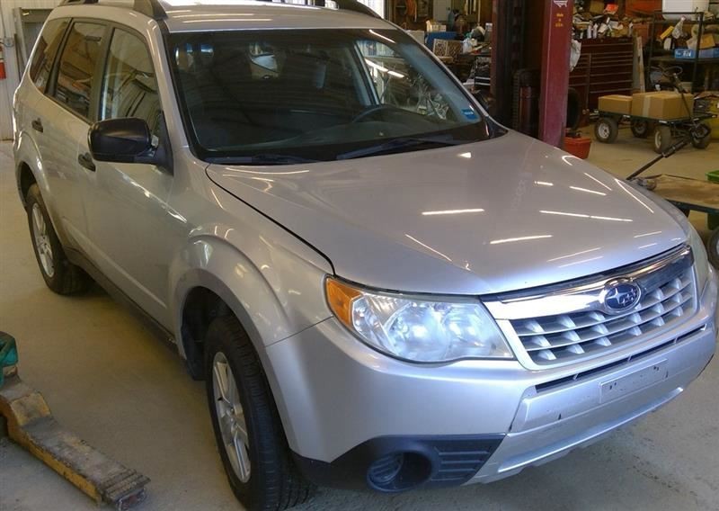 FORESTER 2011 Headrest 362176