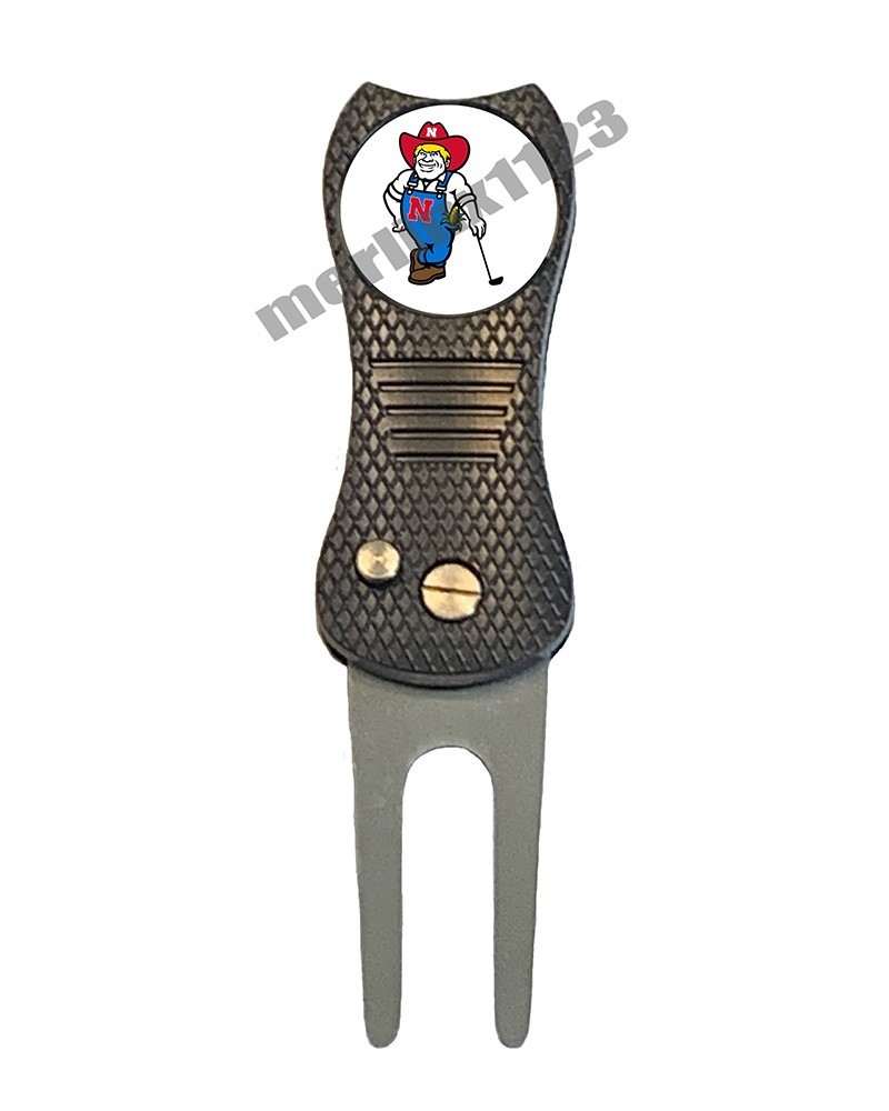 Nebraska Cornhuskers Huskers Golf Ball Marker + Switchblade Divot Tool