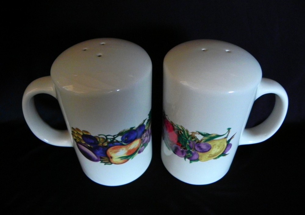 Vintage CORNUCOPIA Large Handled Salt & Pepper Shaker Set