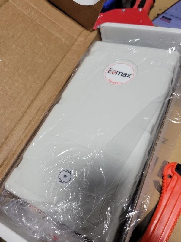 3.5kW 120V Electric Point-of-Use Water Heater White – Compact & Efficient