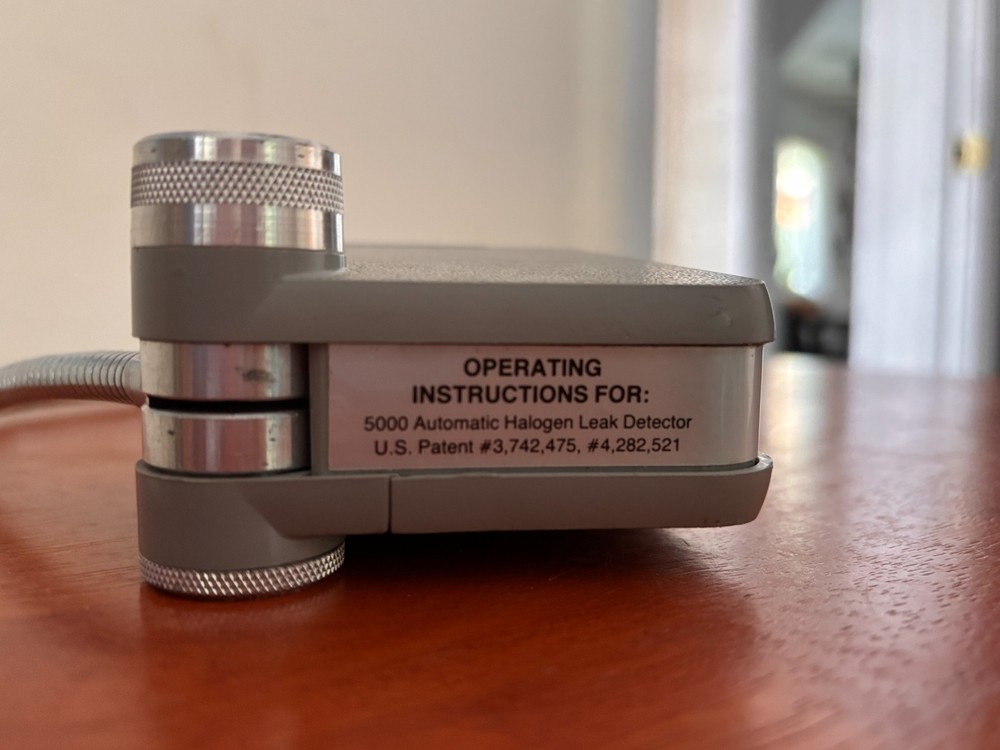TIF 5000 Automatic Halogen Leak Detector