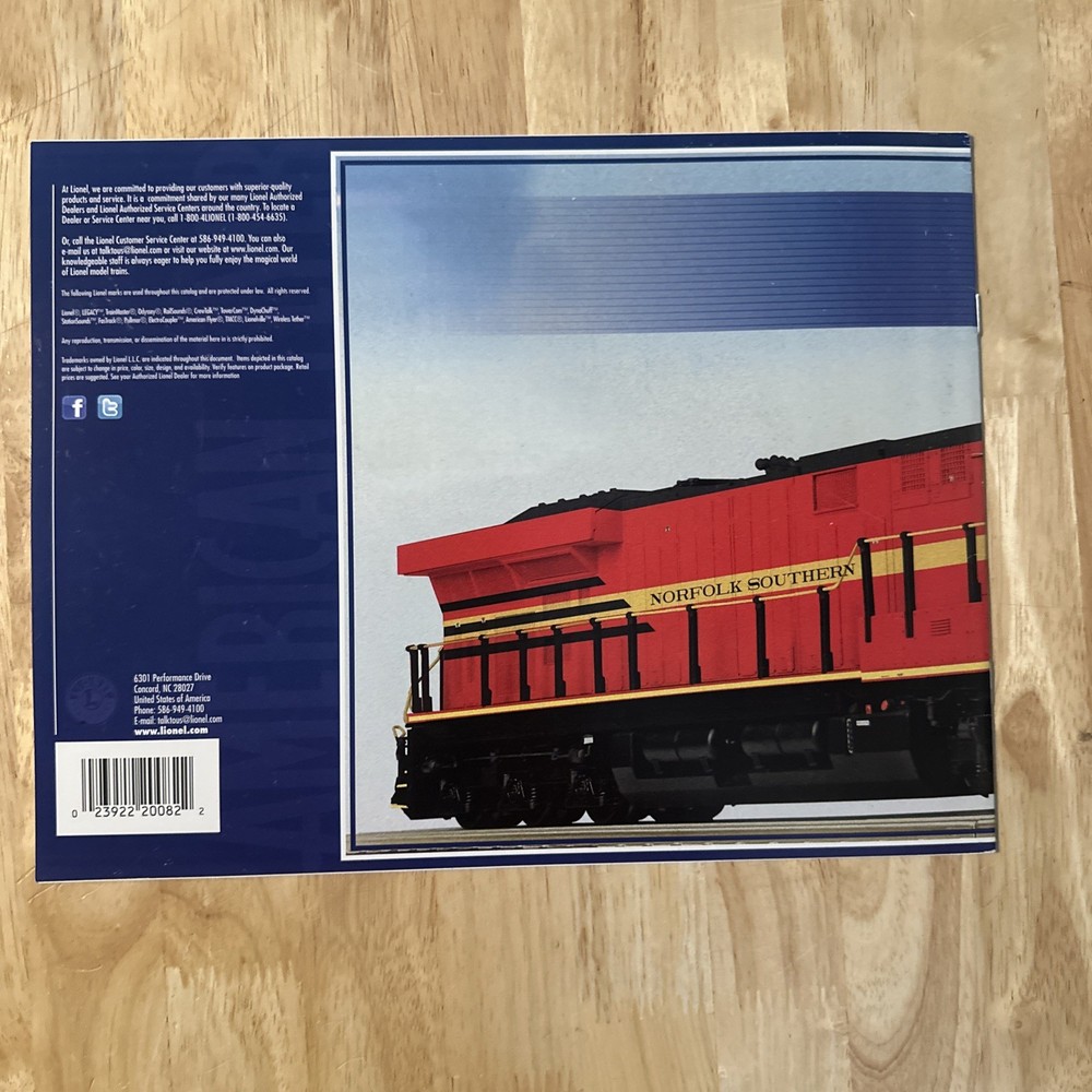 American Flyer 2013 Ready to Run Catalog – Model Train Collectible
