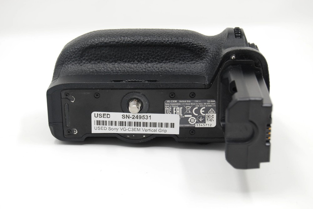USED Sony VG-C3EM Vertical Grip