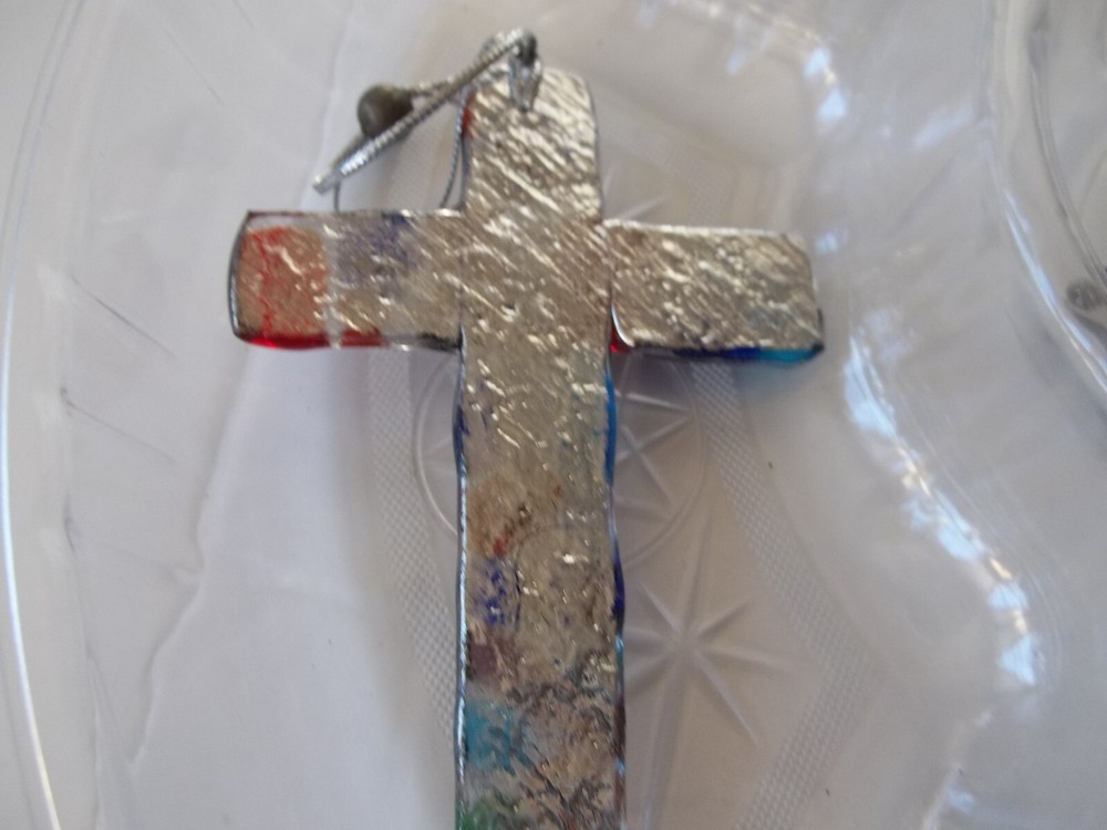 Handcrafted multicolored cross 4"