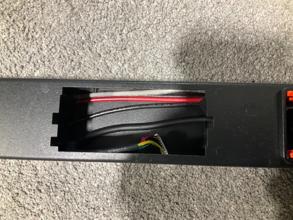 Vertiv Geist Monitored PDU 208v VP43301 ✅❤️️✅❤️️ READ!!