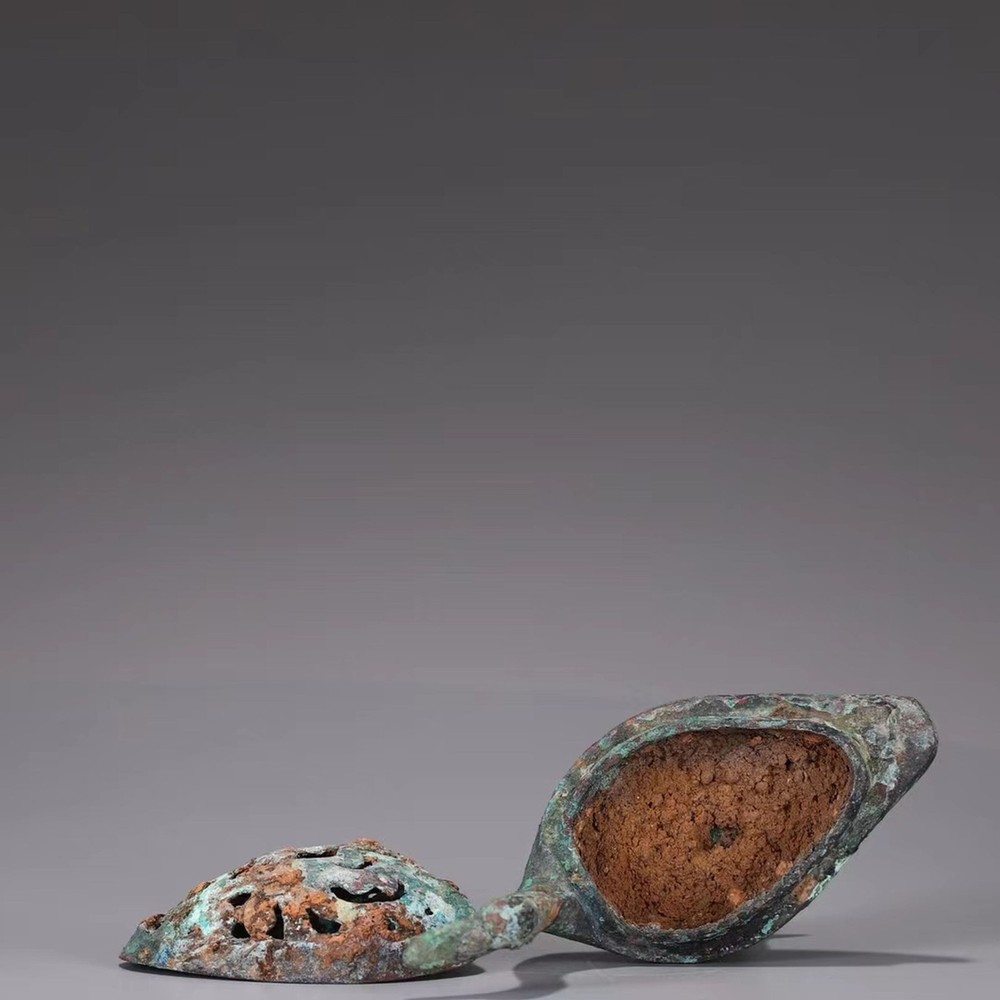 A Bronze Archaistic Duck Shaped Incense Diffuser. Comes with a box