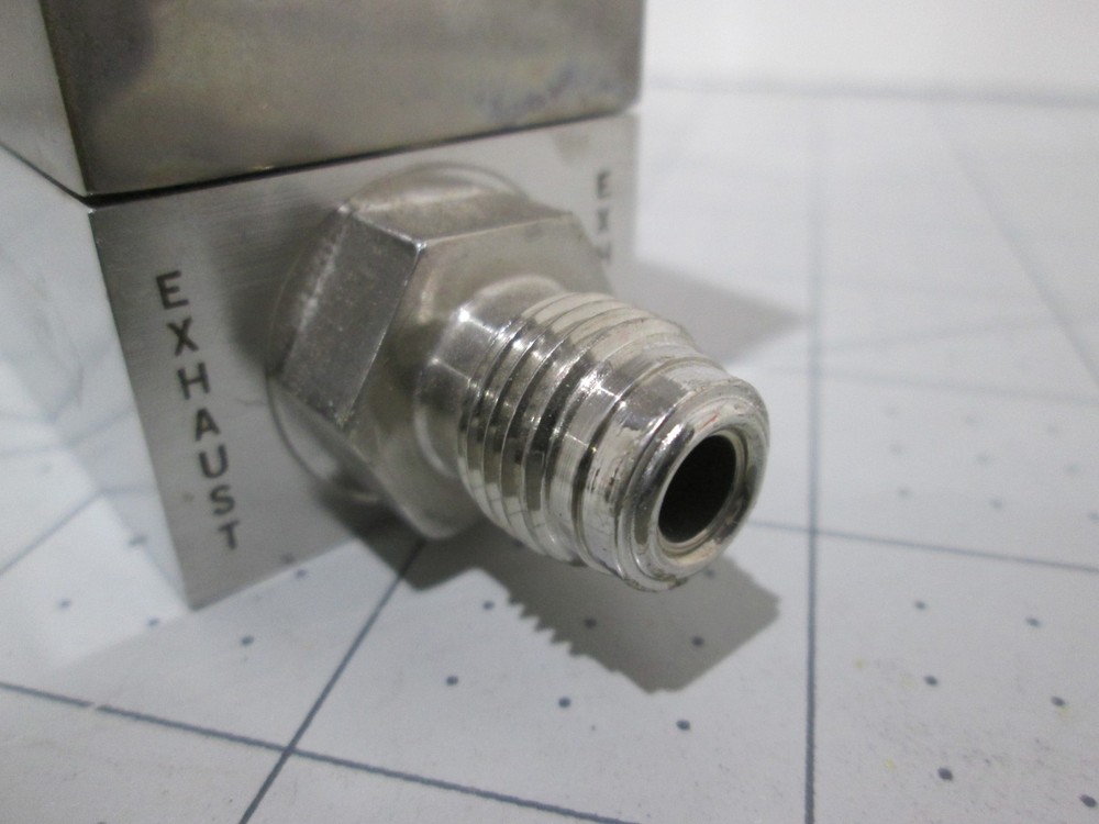 Unit, UFC-1100, Mass Flow Controller, SiH4, 100 SCCM, Used