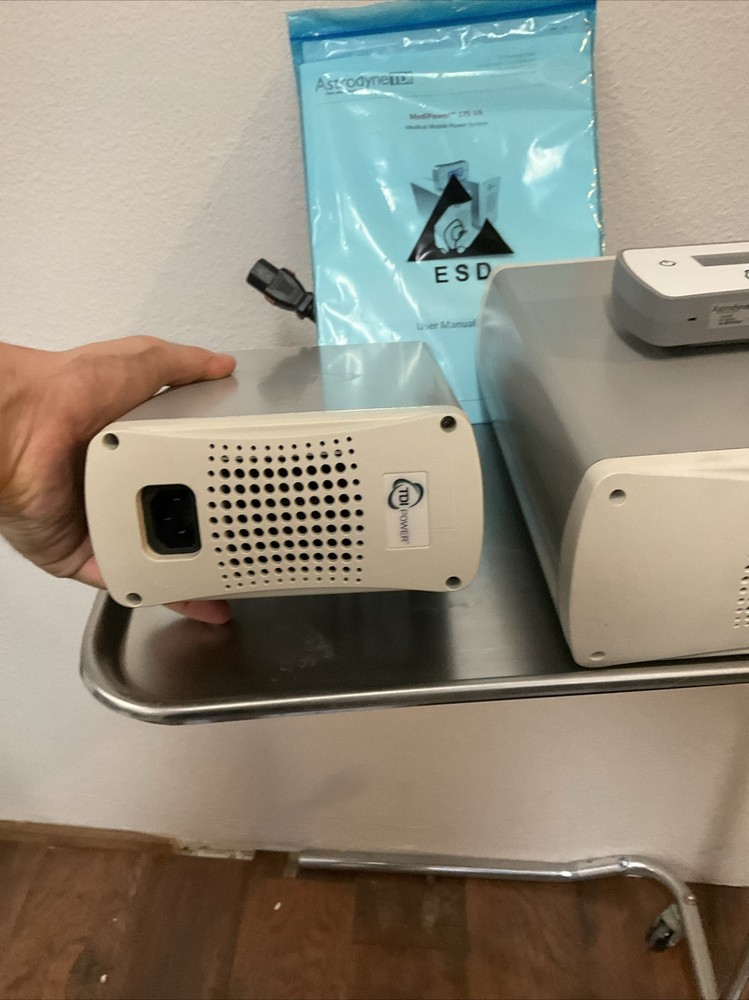 UL/IEC60601-1 Mobile Medical Power System