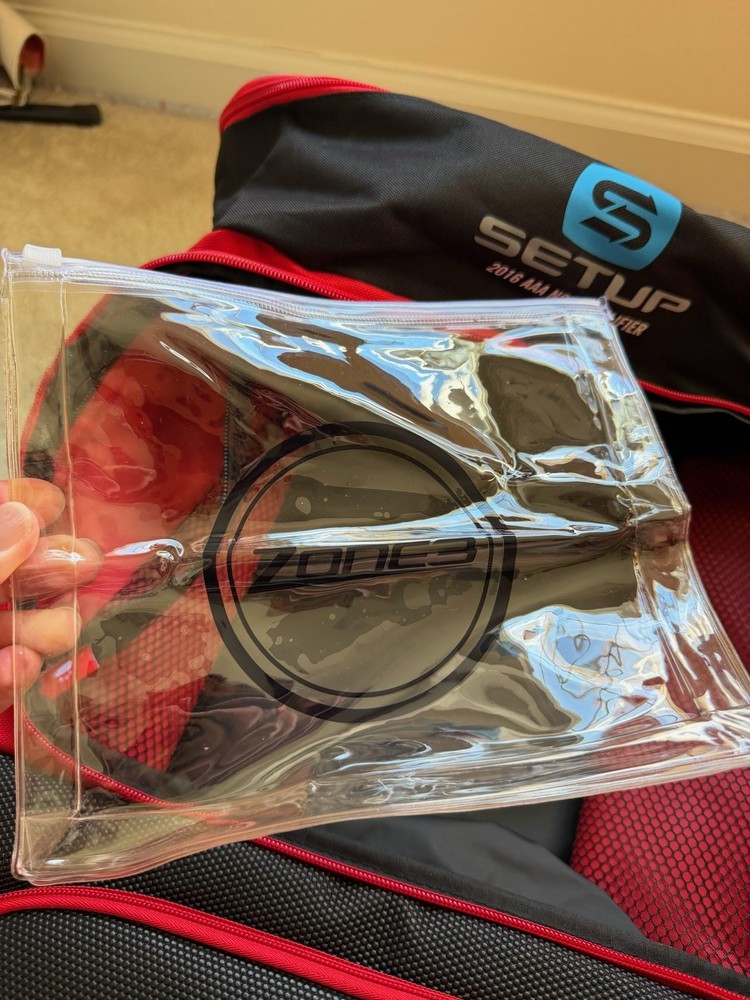 ZONE3 Triathlon Transition Backpack Bag NWOT Red