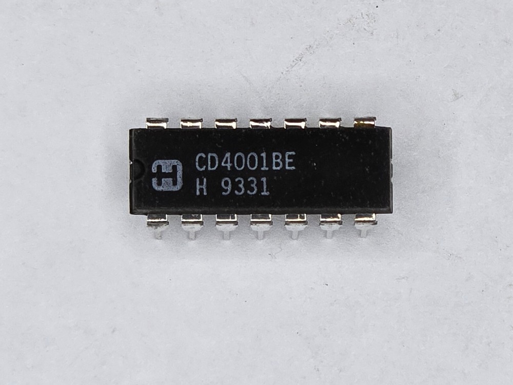4pcs  HARRIS  CD4001BE  Quad 2-Input NOR CMOS GATE 14 Pin Ceramic