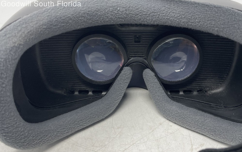 Samsung Gear VR Powered By Oculus Virtual Reality Headset Not Tested