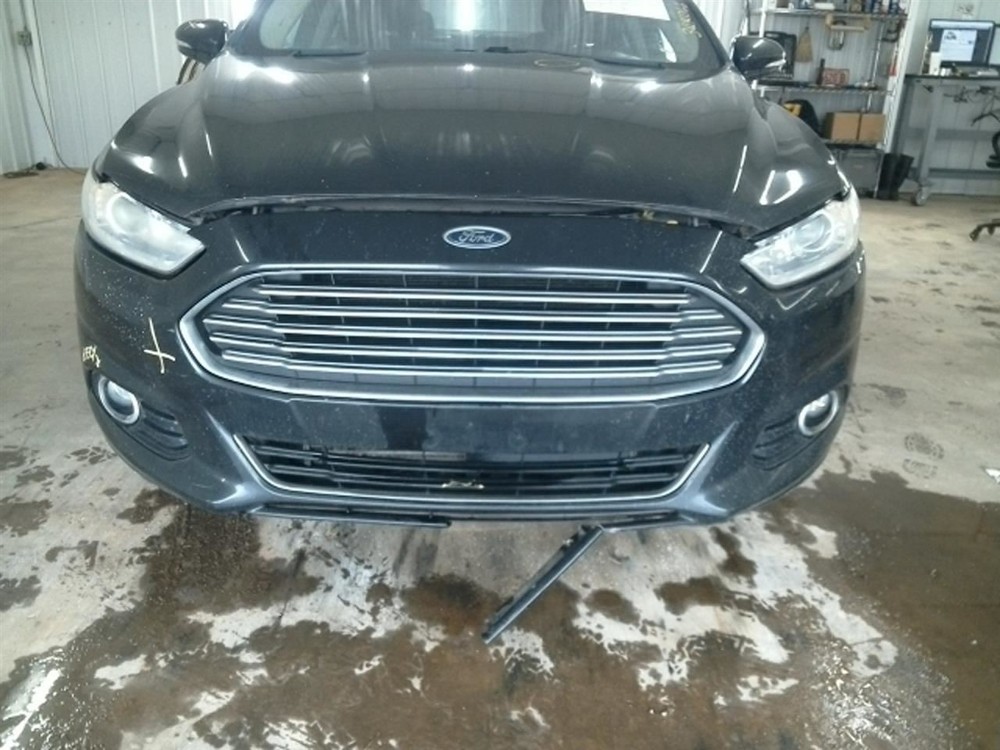 FUSION 2013 High Mounted Stop Light 104742259