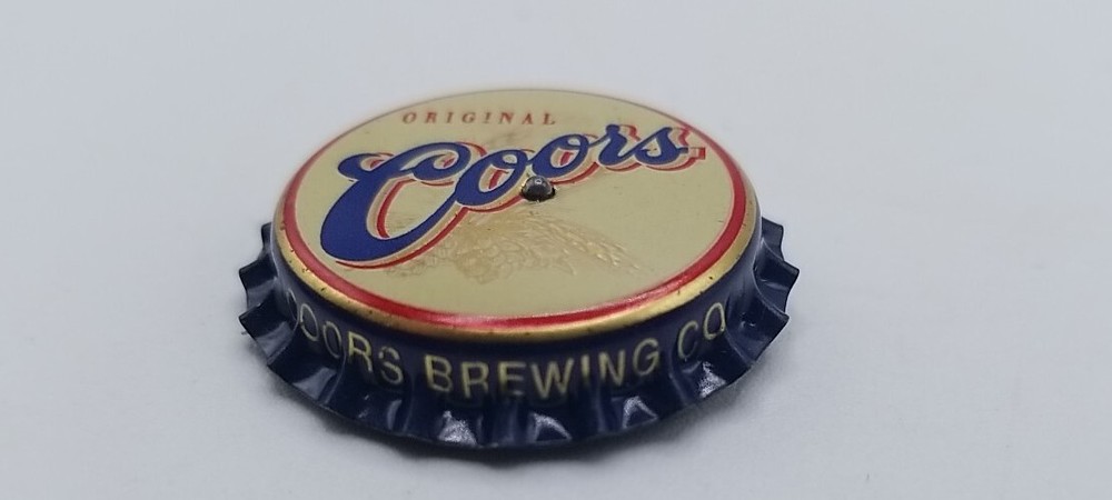 Vintage Original COORS Bottle Cap Promo AD PIN ( Light Does NOT Work)
